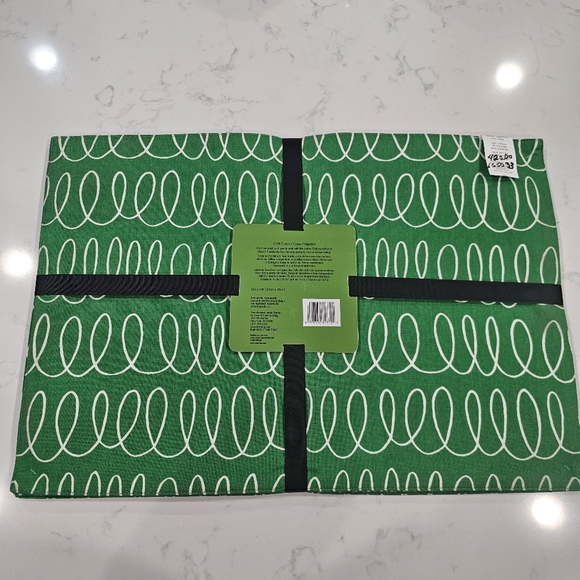 NWT Kate Spade In The Loop Placemats Set of 4 - Picture 3 of 6
